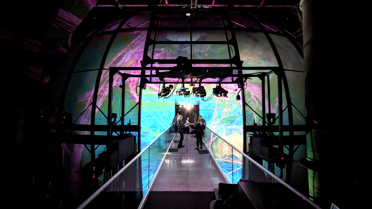 Immersive ocean-health data visualization from Sketches of Sensorium